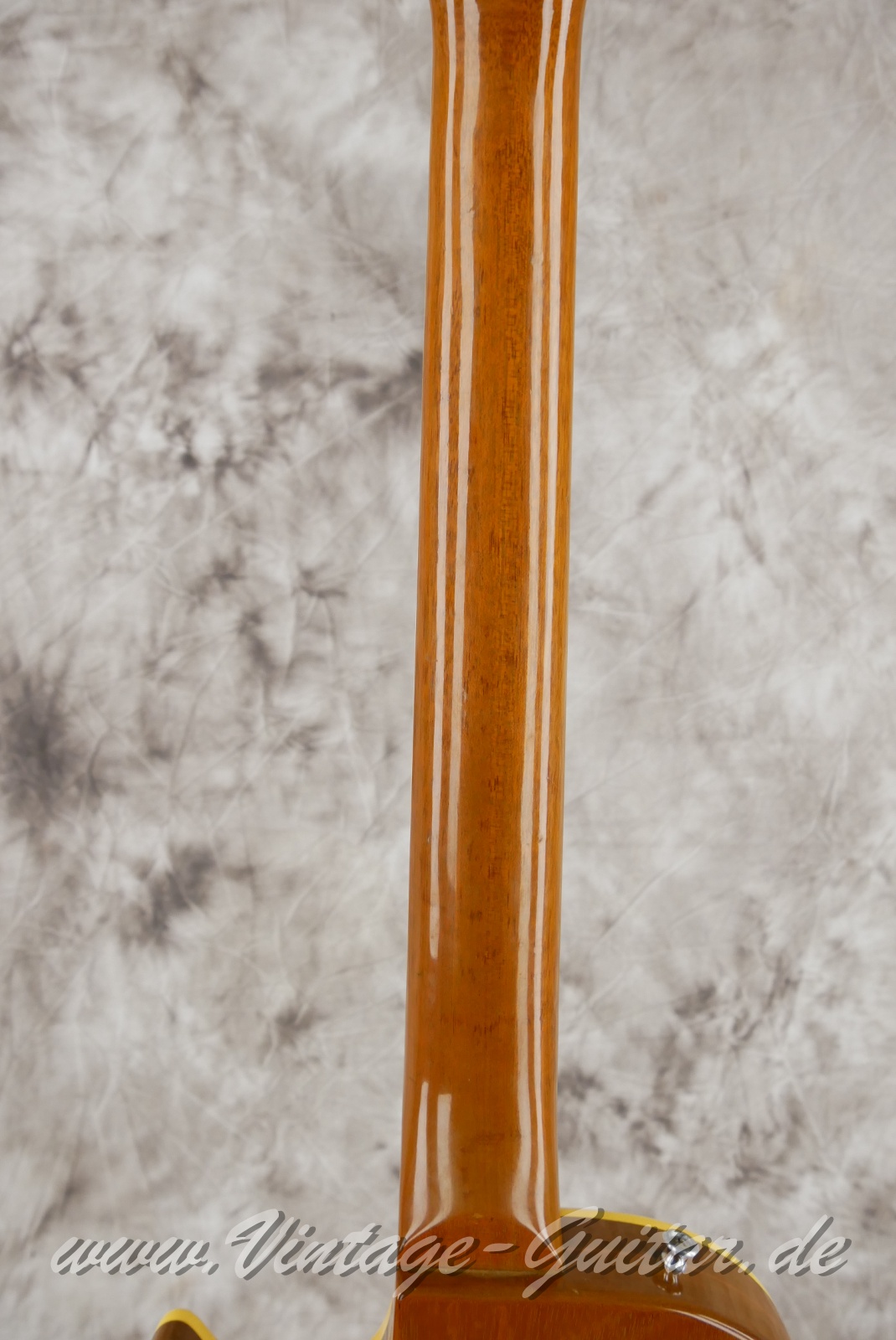 img/vintage/5591/Gibson_Les Paul_Deluxe_Goldtop_1969_1970-006.JPG